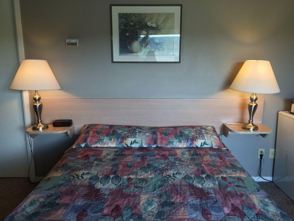 Drummond Lodge Williams Lake Bagian luar foto