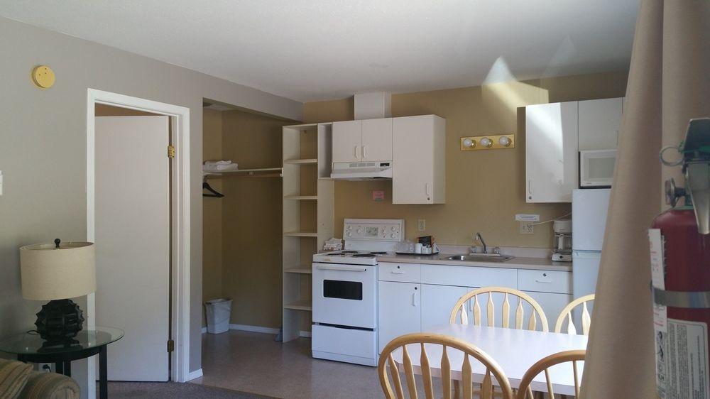 Drummond Lodge Williams Lake Bagian luar foto